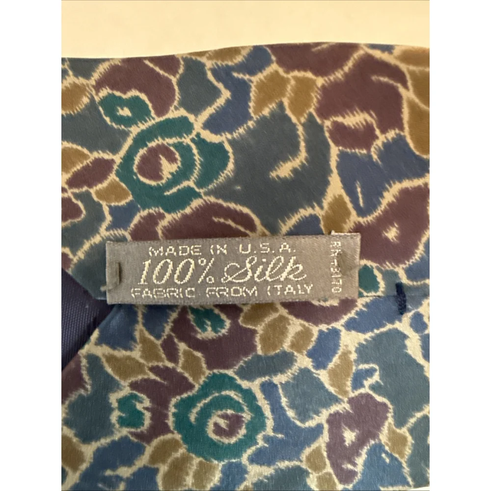 Vintage Geoffrey Beene 100% Silk Tie Made In Italy Jewel Tones Luxury floral